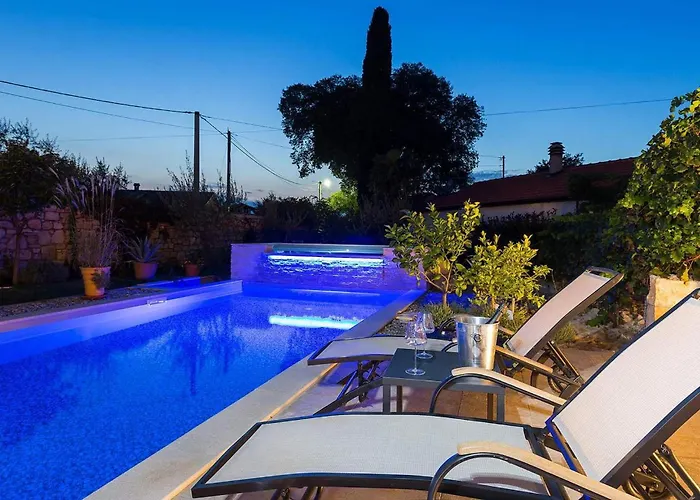 Maxima Agri Vikendica